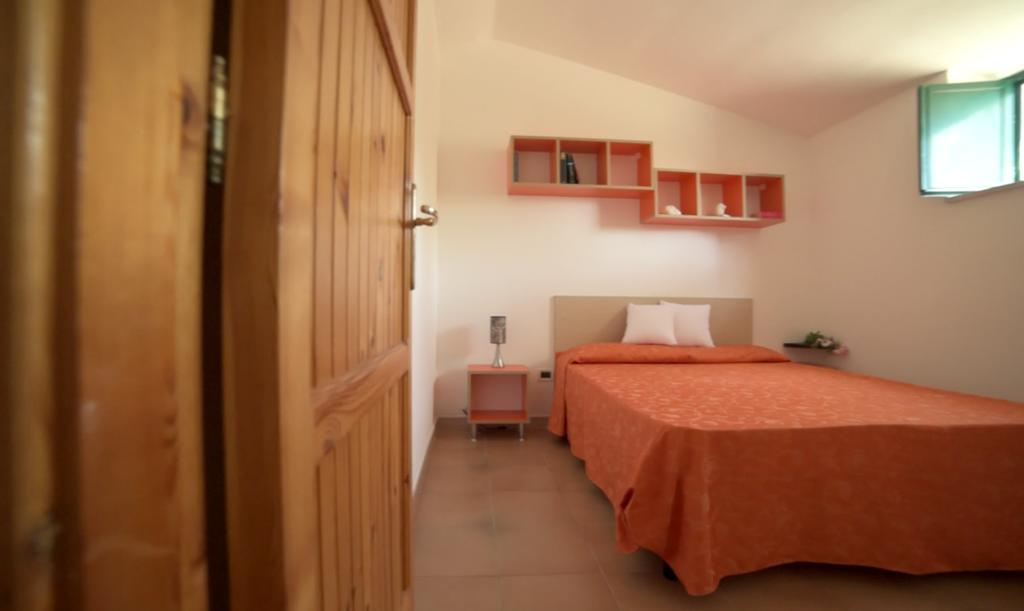 Villa Leonardo Casa Vacanze à Mattinata Extérieur photo